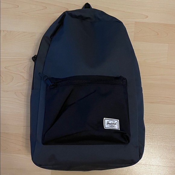 Herschel Supply Company Charcoal and Black Backpack - BNWOT